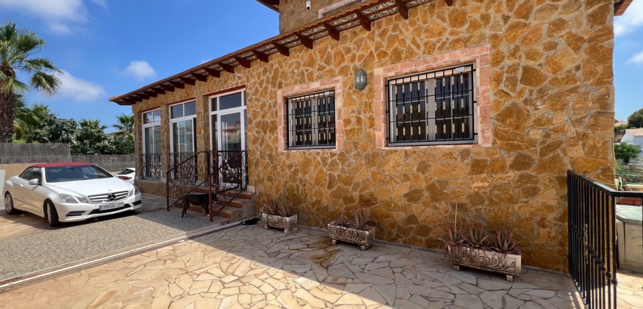 Venta - Detached Villa -
San Fulgencio - La Escuera