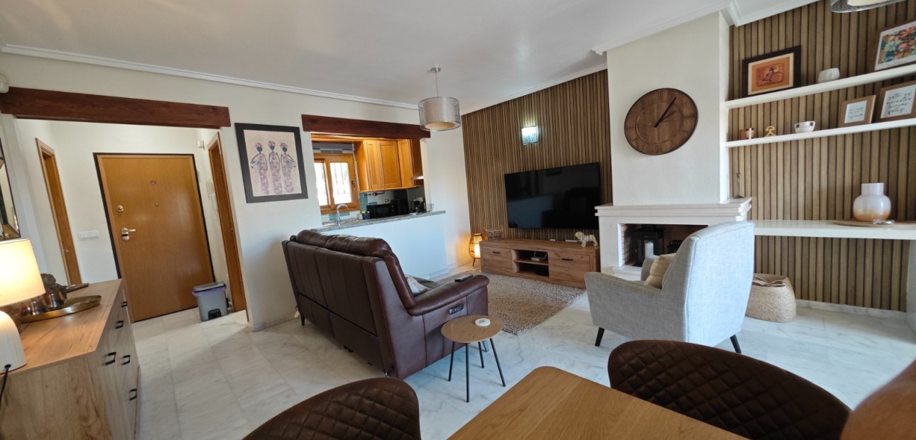 Venta - Apartamento / piso -
Algorfa - La Finca Golf Resort