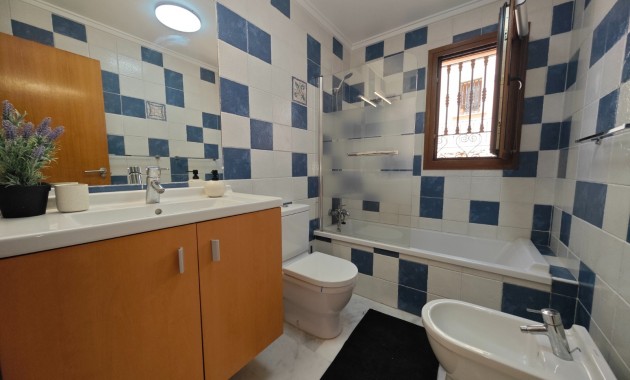 Venta - Apartamento / piso -
Algorfa - La Finca Golf Resort