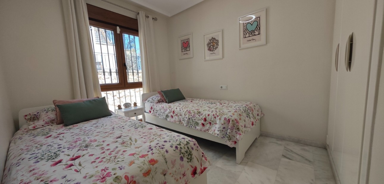 Venta - Apartamento / piso -
Algorfa - La Finca Golf Resort