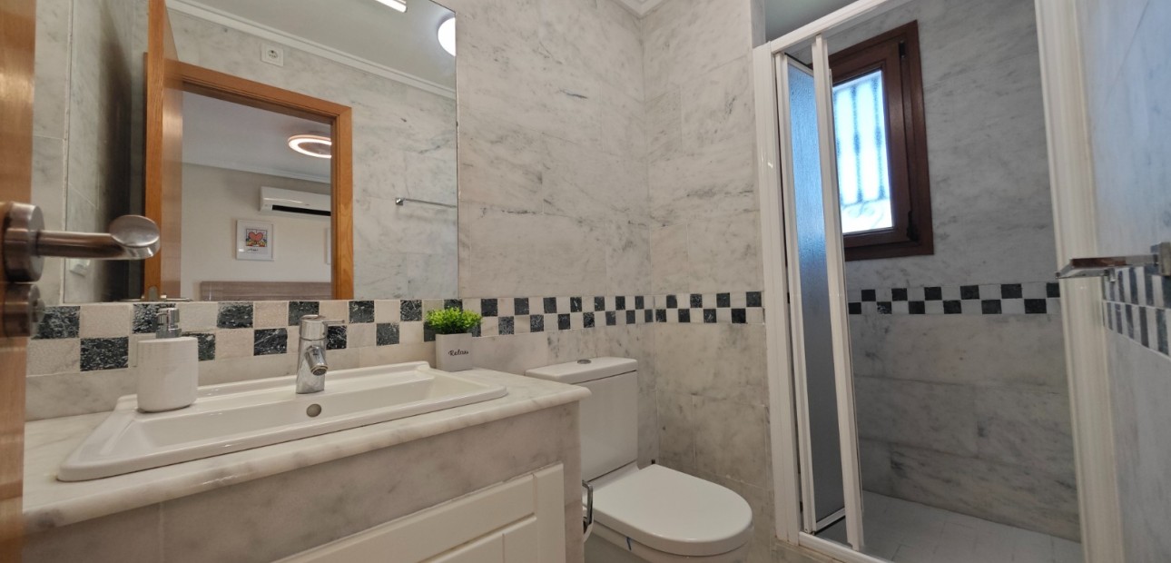 Venta - Apartamento / piso -
Algorfa - La Finca Golf Resort