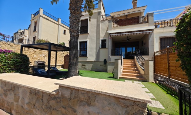 Venta - Apartamento / piso -
Algorfa - La Finca Golf Resort