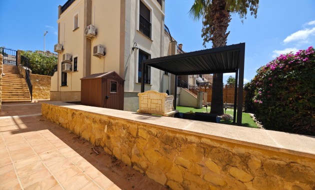 Venta - Apartamento / piso -
Algorfa - La Finca Golf Resort