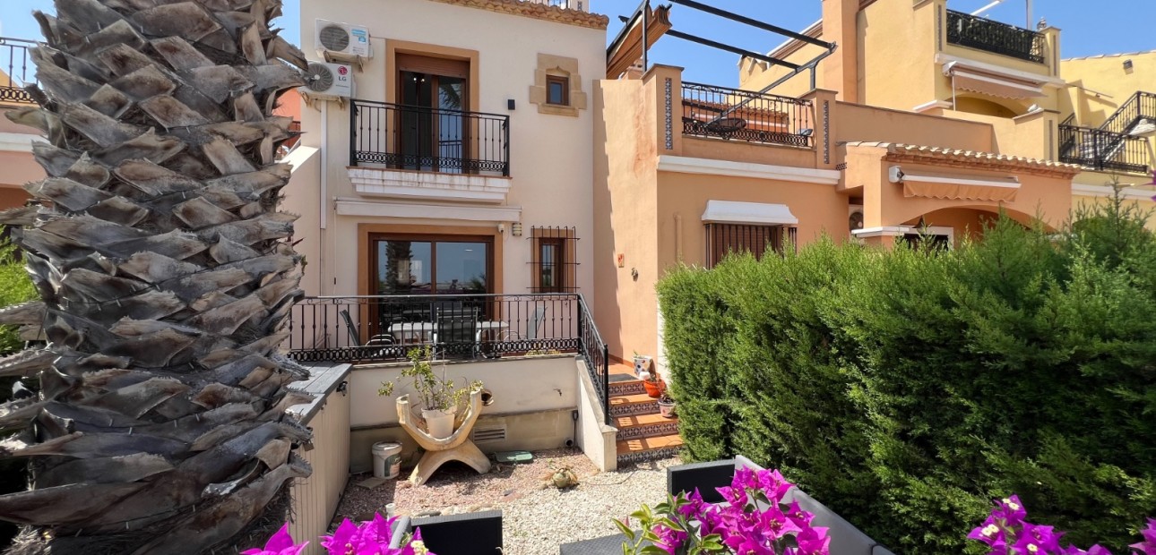 Venta - Adosado -
Algorfa - La Finca Golf Resort