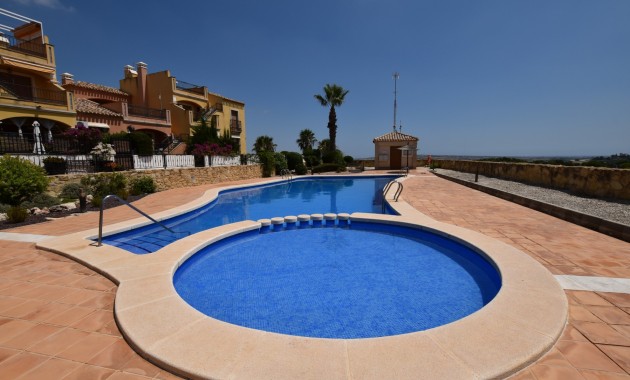 Venta - Adosado -
Algorfa - La Finca Golf Resort