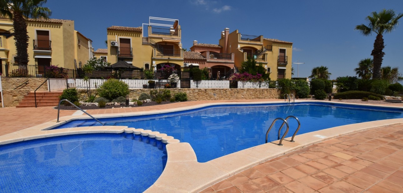 Venta - Adosado -
Algorfa - La Finca Golf Resort