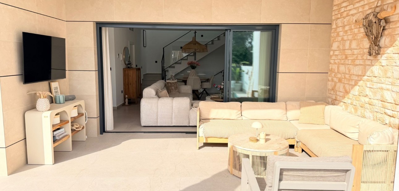 Venta - Villa * -
Dolores - Dolores - Town