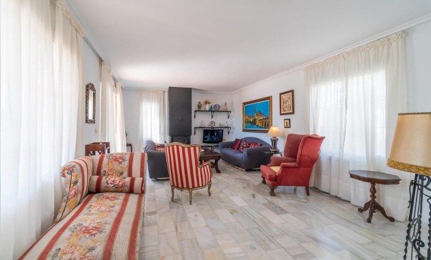 Venta - Villa -
Torrevieja - La Mata