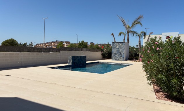 Nieuwbouw - Laguna Azul Villa -
Los Montesinos - La herrada