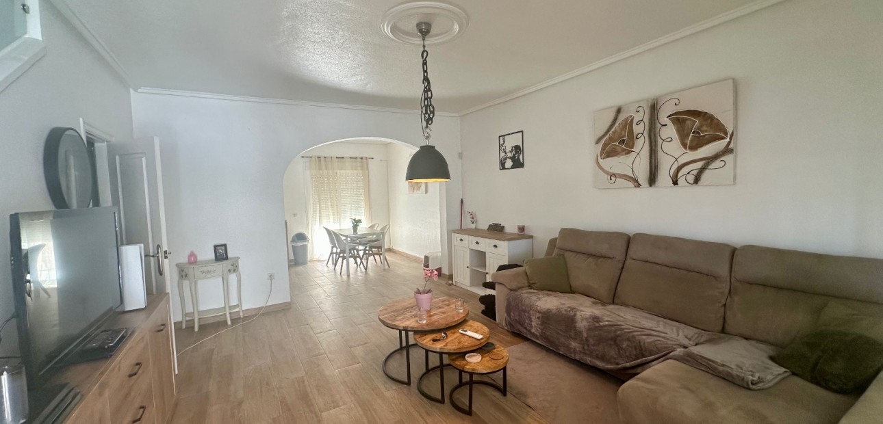 Herverkoop - Town house -
Ciudad Quesada - Doña Pepa