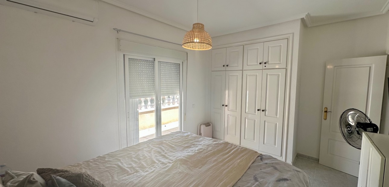 Herverkoop - Town house -
Ciudad Quesada - Doña Pepa