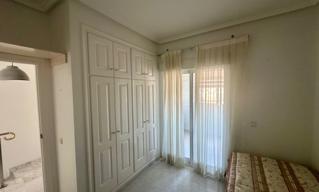 Herverkoop - Town house -
Ciudad Quesada - Doña Pepa