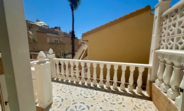 Herverkoop - Town house -
Ciudad Quesada - Doña Pepa