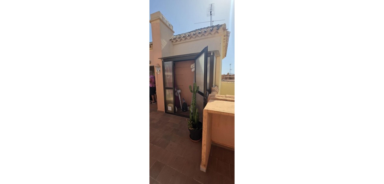 Herverkoop - Appartement / flat -
Torrevieja - Acequion