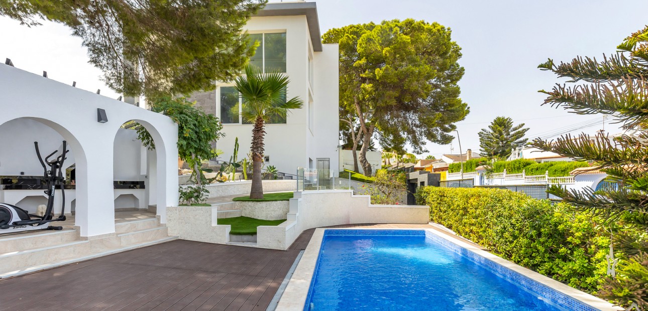 Herverkoop - Detached Villa -
Torrevieja - Los Balcones