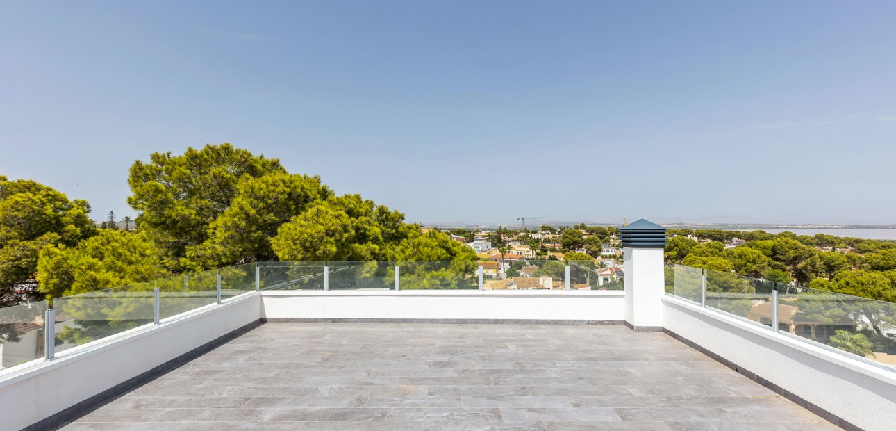 Herverkoop - Detached Villa -
Torrevieja - Los Balcones