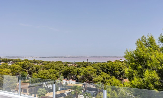 Herverkoop - Detached Villa -
Torrevieja - Los Balcones
