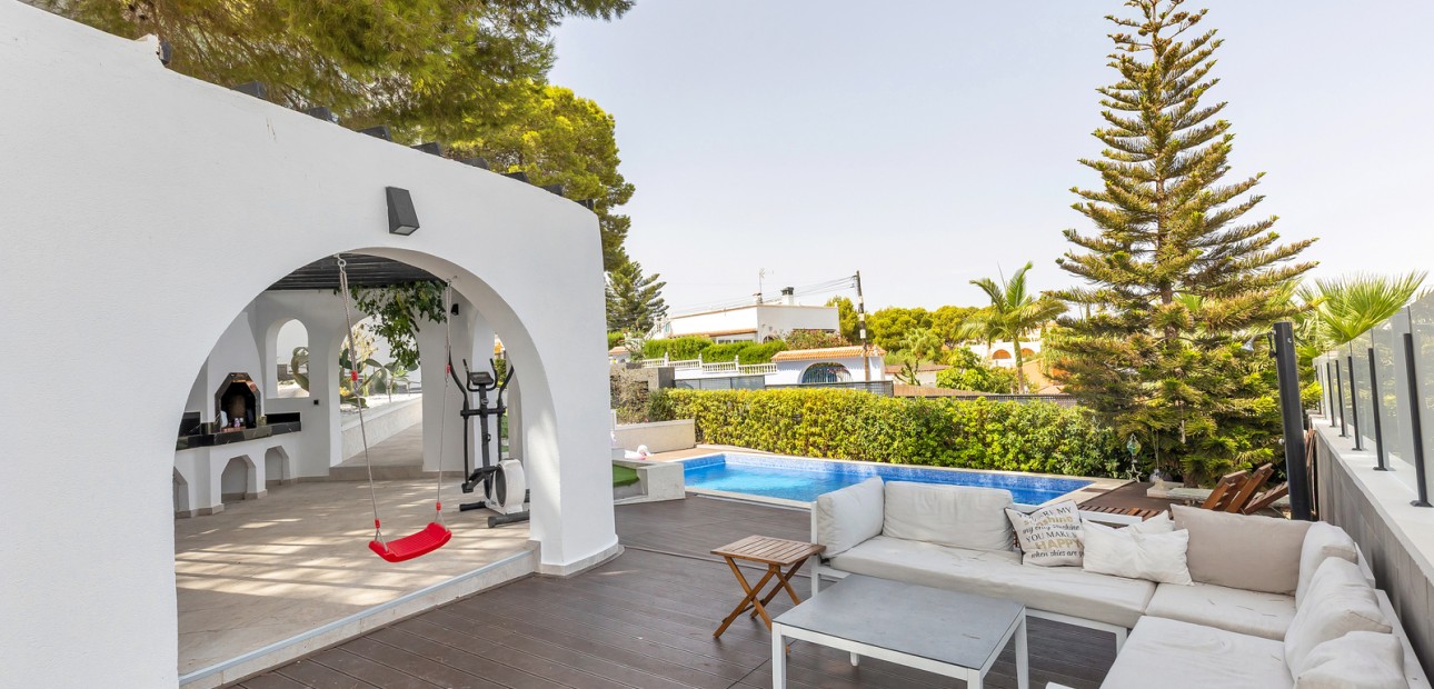 Herverkoop - Detached Villa -
Torrevieja - Los Balcones