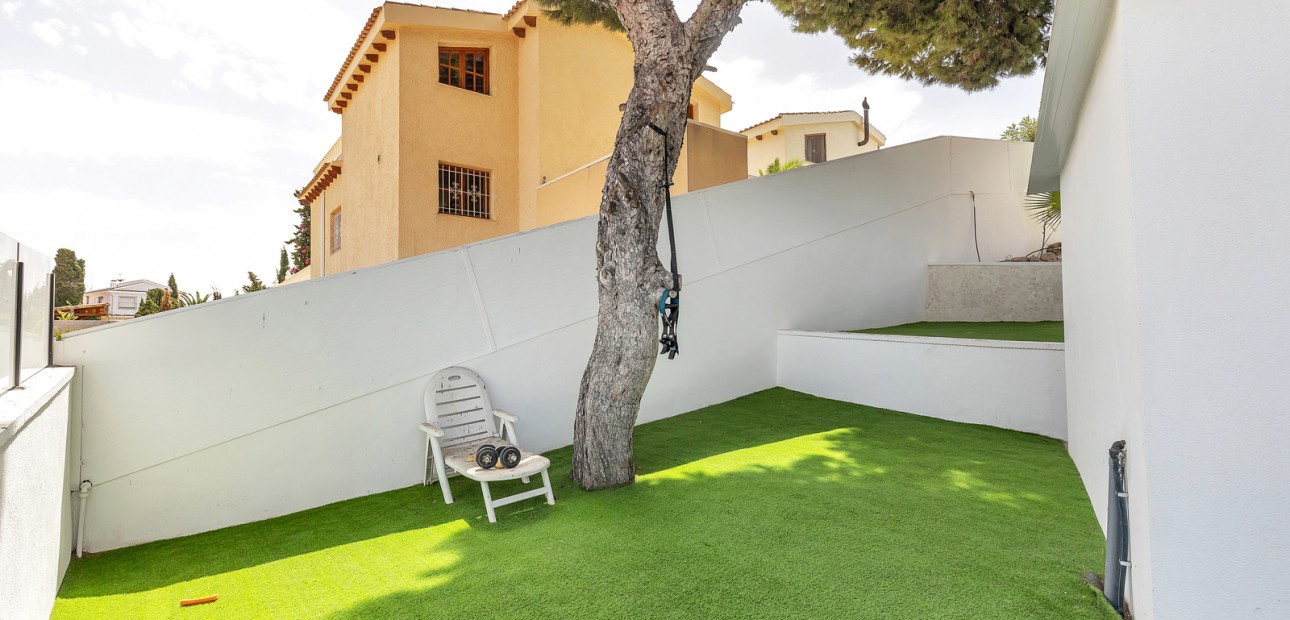 Herverkoop - Detached Villa -
Torrevieja - Los Balcones