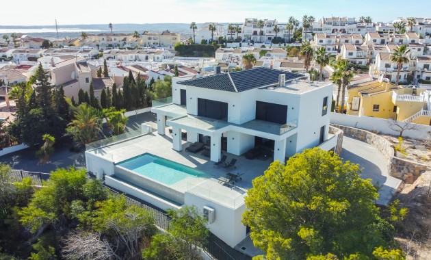Herverkoop - Detached Villa -
Ciudad Quesada - Altos de Quesada