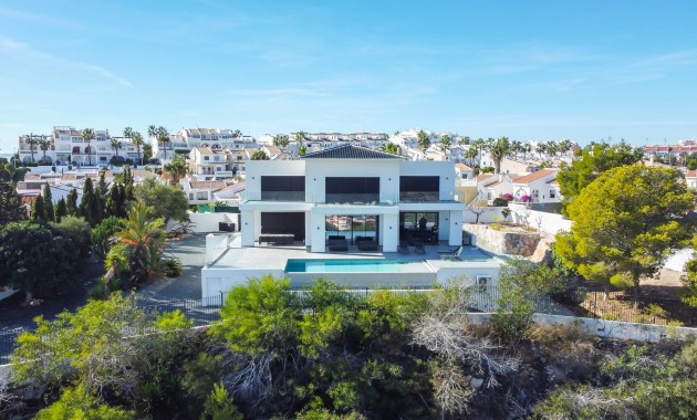 Herverkoop - Detached Villa -
Ciudad Quesada - Altos de Quesada