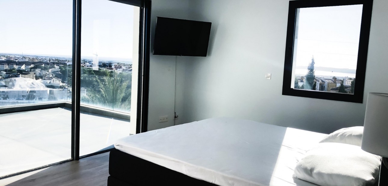 Herverkoop - Detached Villa -
Ciudad Quesada - Altos de Quesada