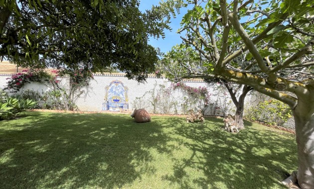Herverkoop - Detached Villa -
Orihuela Costa - Cabo Roig