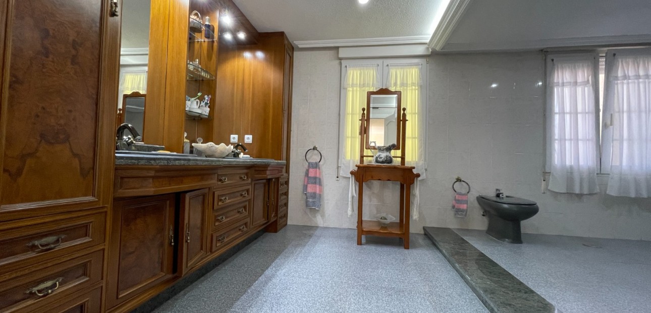 Herverkoop - Detached Villa -
Orihuela Costa - Cabo Roig