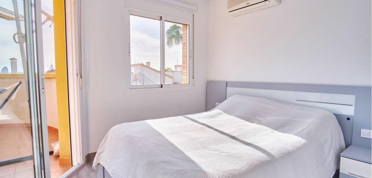 Herverkoop - Detached Villa -
Los Montesinos - La Herrada