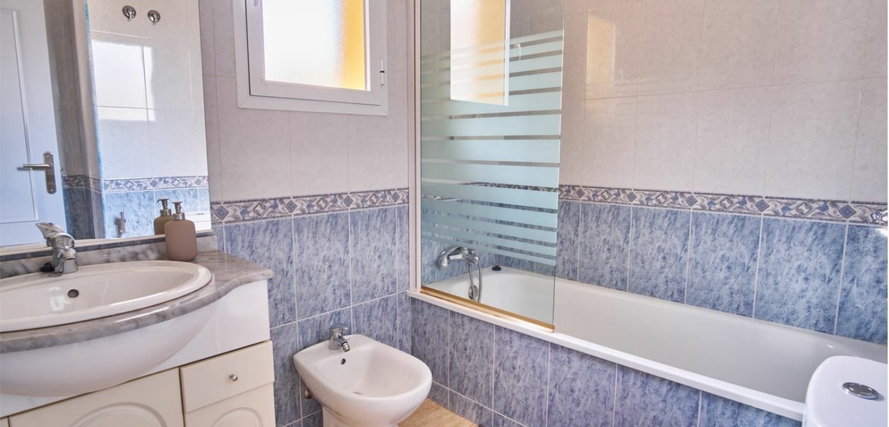 Herverkoop - Detached Villa -
Los Montesinos - La Herrada