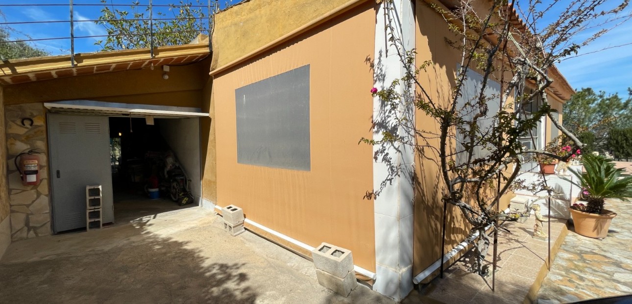Herverkoop - Detached Villa -
Guardamar del Segura - Valencian Community