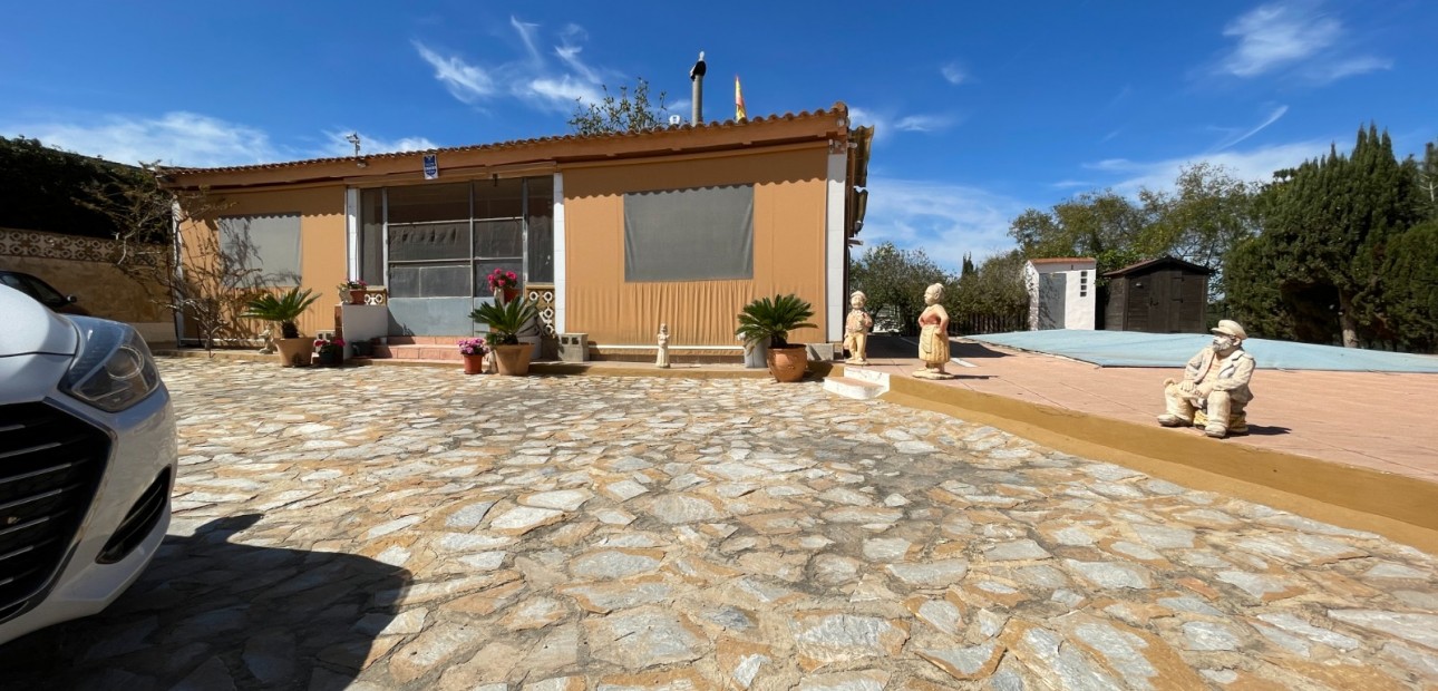 Herverkoop - Detached Villa -
Guardamar del Segura - Valencian Community