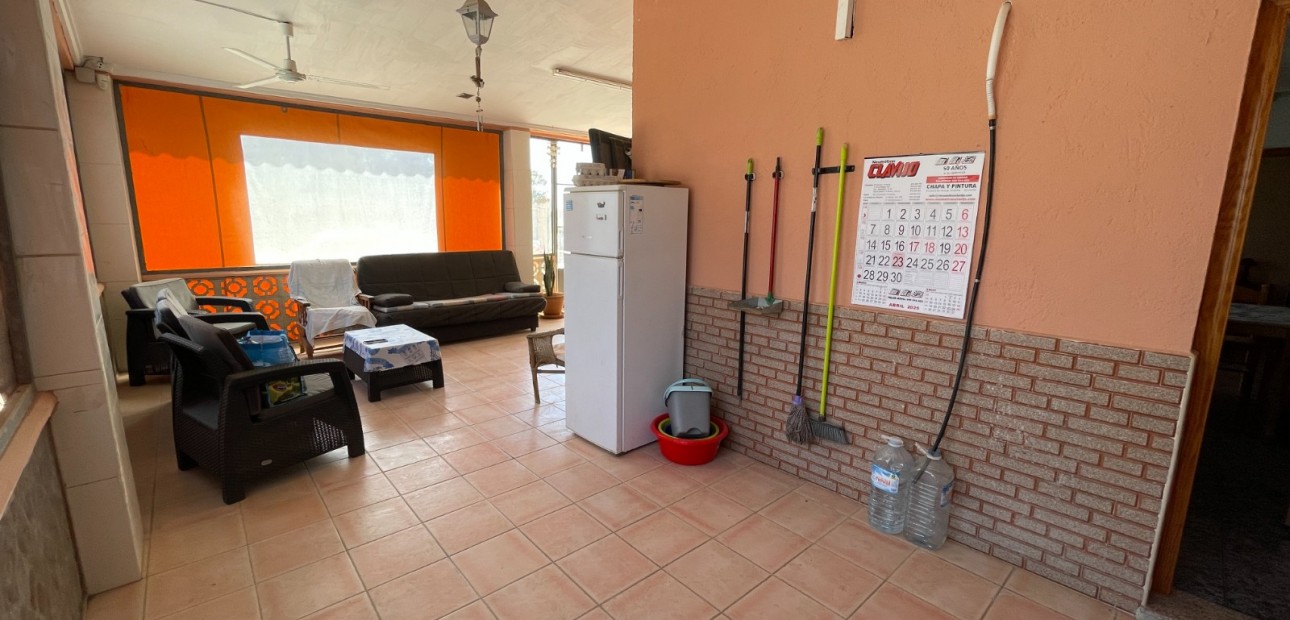 Herverkoop - Detached Villa -
Guardamar del Segura - Valencian Community