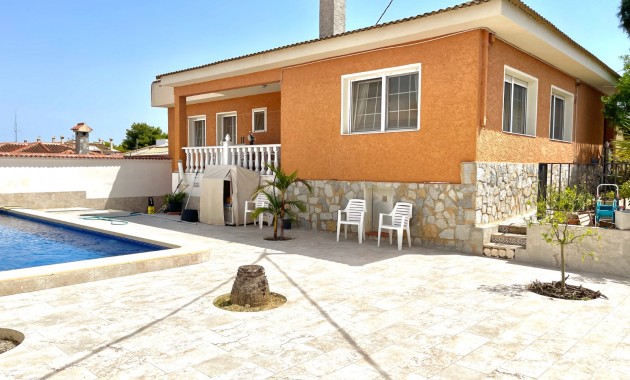 Herverkoop - Detached Villa -
Benijofar - pueblo