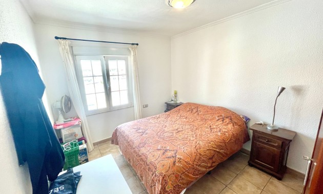 Herverkoop - Detached Villa -
Benijofar - pueblo