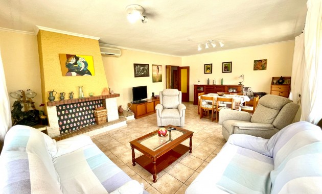 Herverkoop - Detached Villa -
Benijofar - pueblo