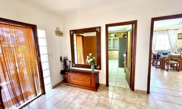 Herverkoop - Detached Villa -
Benijofar - pueblo