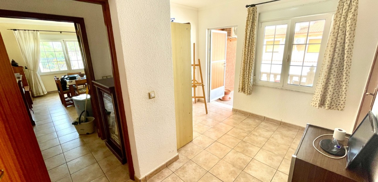 Herverkoop - Detached Villa -
Benijofar - pueblo