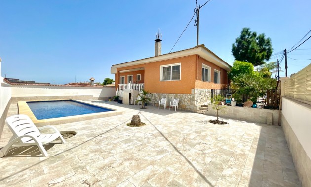 Herverkoop - Detached Villa -
Benijofar - pueblo
