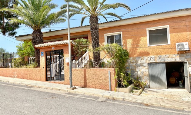 Herverkoop - Detached Villa -
Benijofar - pueblo