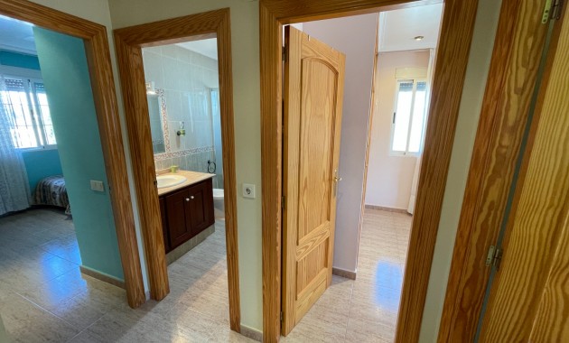 Herverkoop - Detached Villa -
Crevillente
