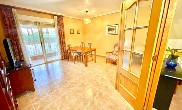Herverkoop - Detached Villa -
Almoradi - Almoradi - Town
