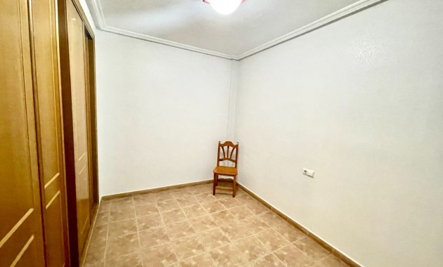 Herverkoop - Detached Villa -
Almoradi - Almoradi - Town