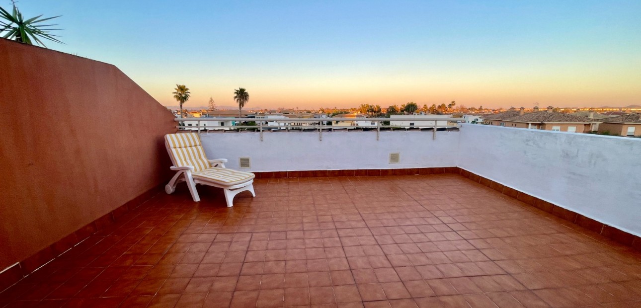 Herverkoop - Detached Villa -
Almoradi - Almoradi - Town