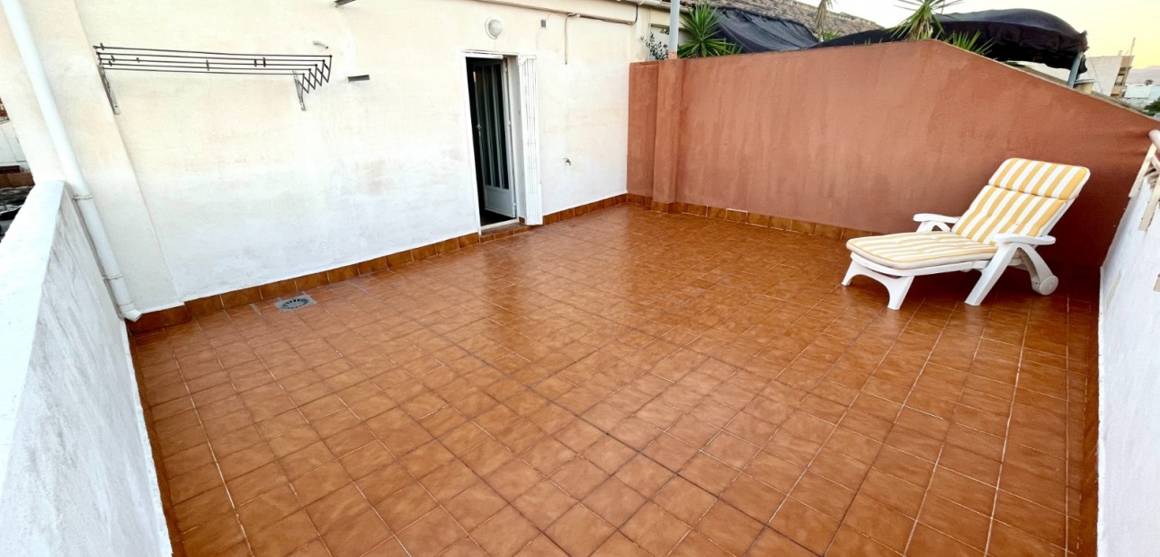 Herverkoop - Detached Villa -
Almoradi - Almoradi - Town