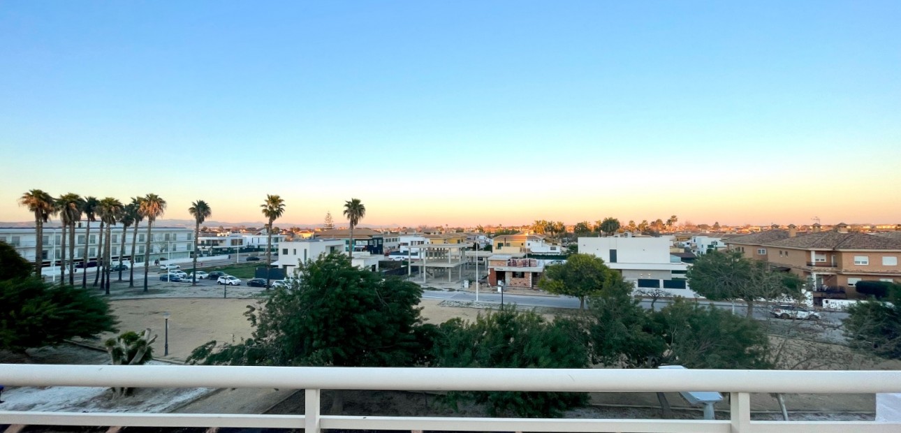 Herverkoop - Detached Villa -
Almoradi - Almoradi - Town