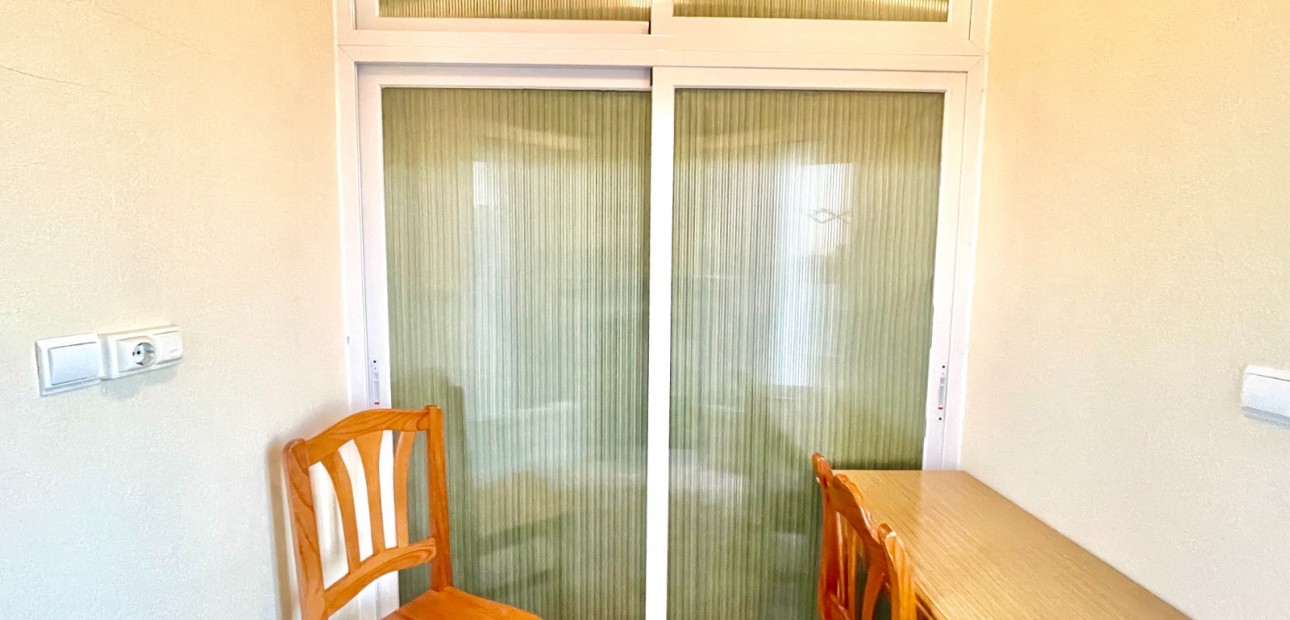 Herverkoop - Detached Villa -
Almoradi - Almoradi - Town