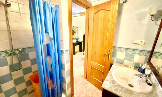 Herverkoop - Detached Villa -
Almoradi - Almoradi - Town