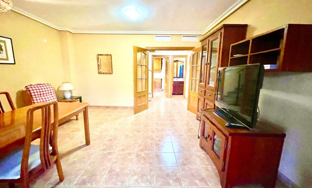 Herverkoop - Detached Villa -
Almoradi - Almoradi - Town