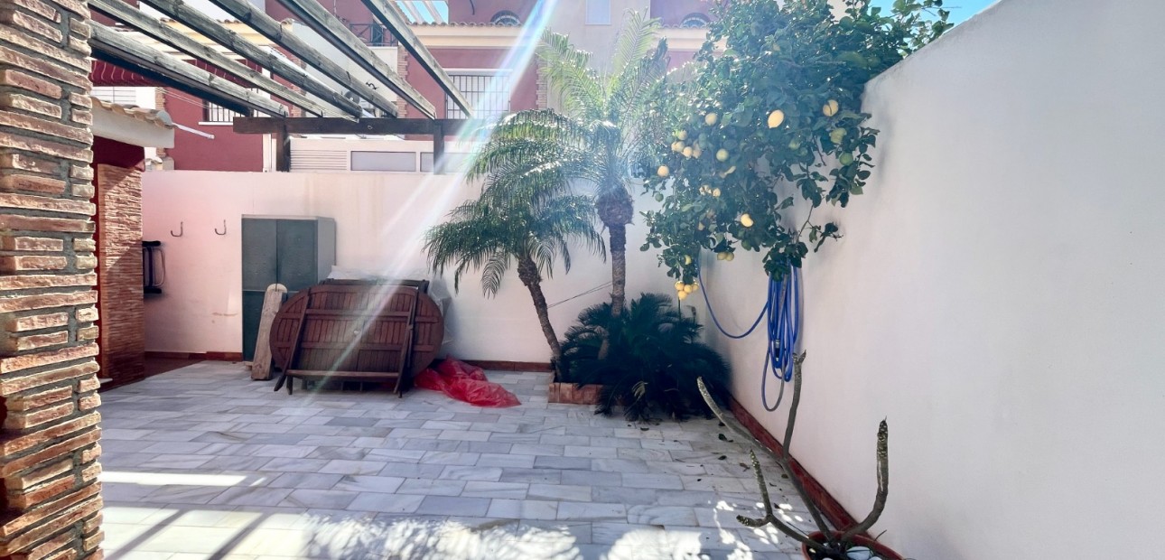Sale - Townhouse -
Torre de La Horadada - Torre de la Horadada